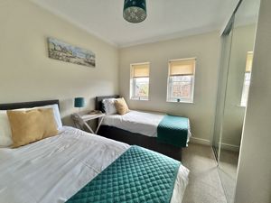 Photo 15- click for photo gallery